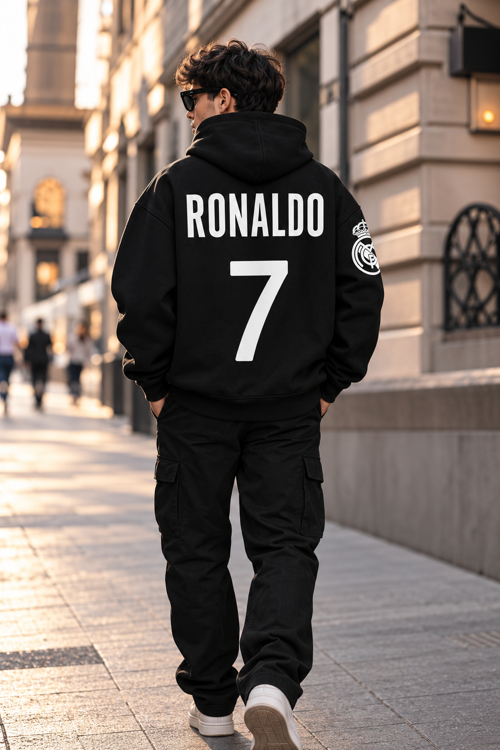 Ronaldo CR7 Oversized Black Graphic Hoodie – Number 7 Edition