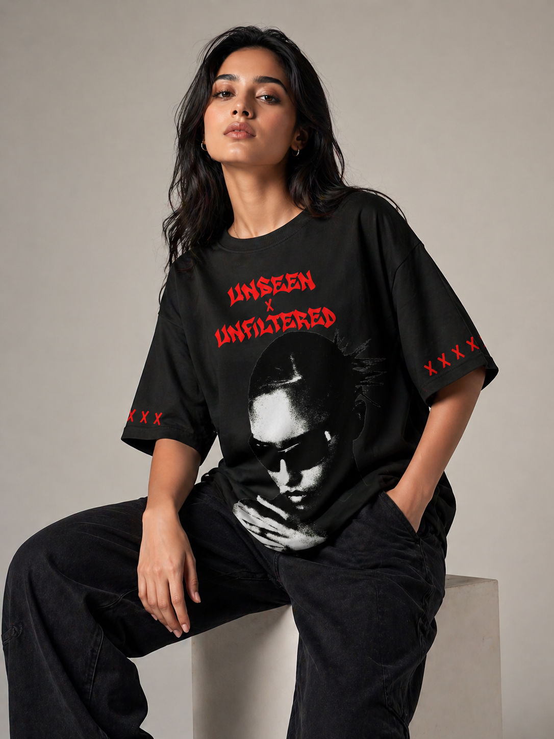 UNSEEN X UNFILTERED Women Oversized Tee – Black