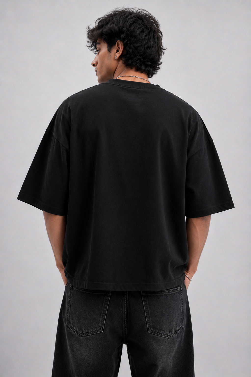“Silent Chaos” Oversized Tee