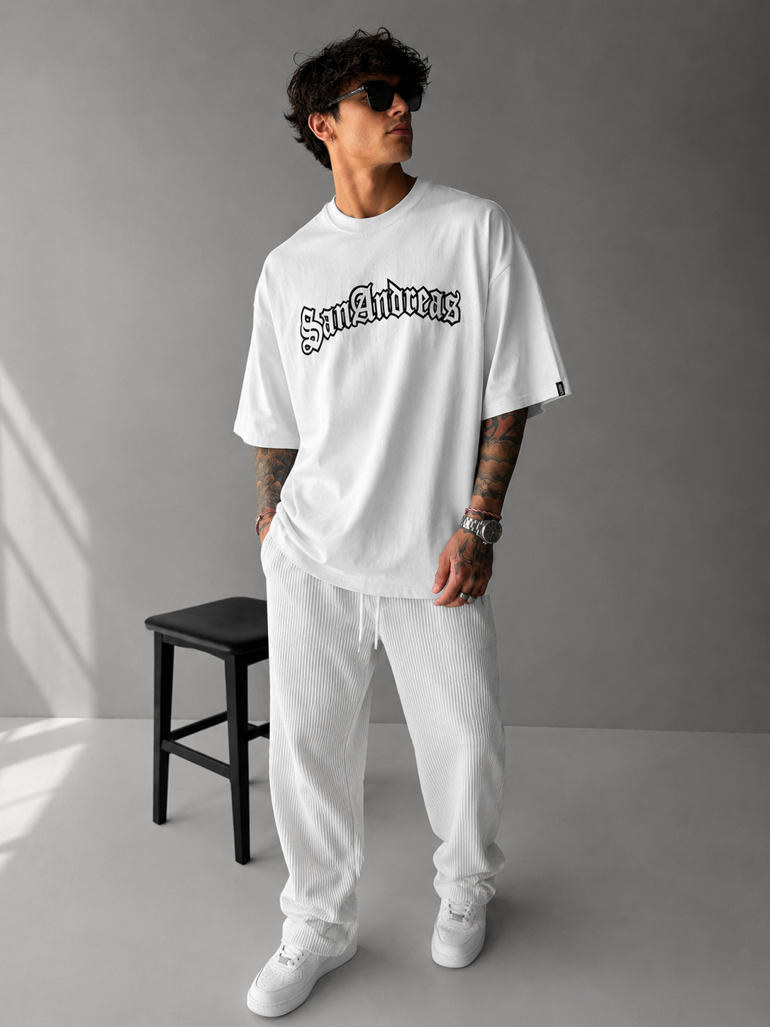 "San Andreas" Old English Oversized Graphic T-Shirt