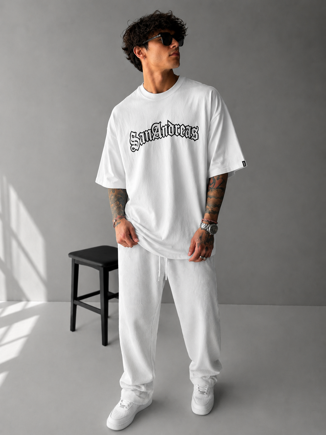 "San Andreas" Old English Oversized Graphic T-Shirt