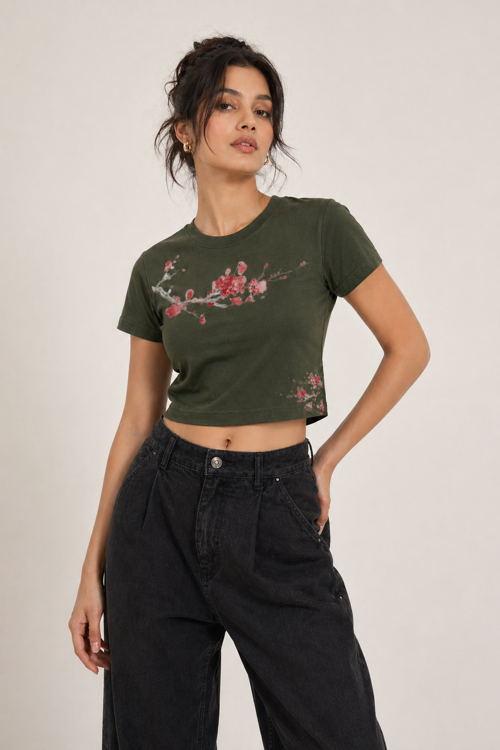 Women’s Graphic Crop Top T-Shirt