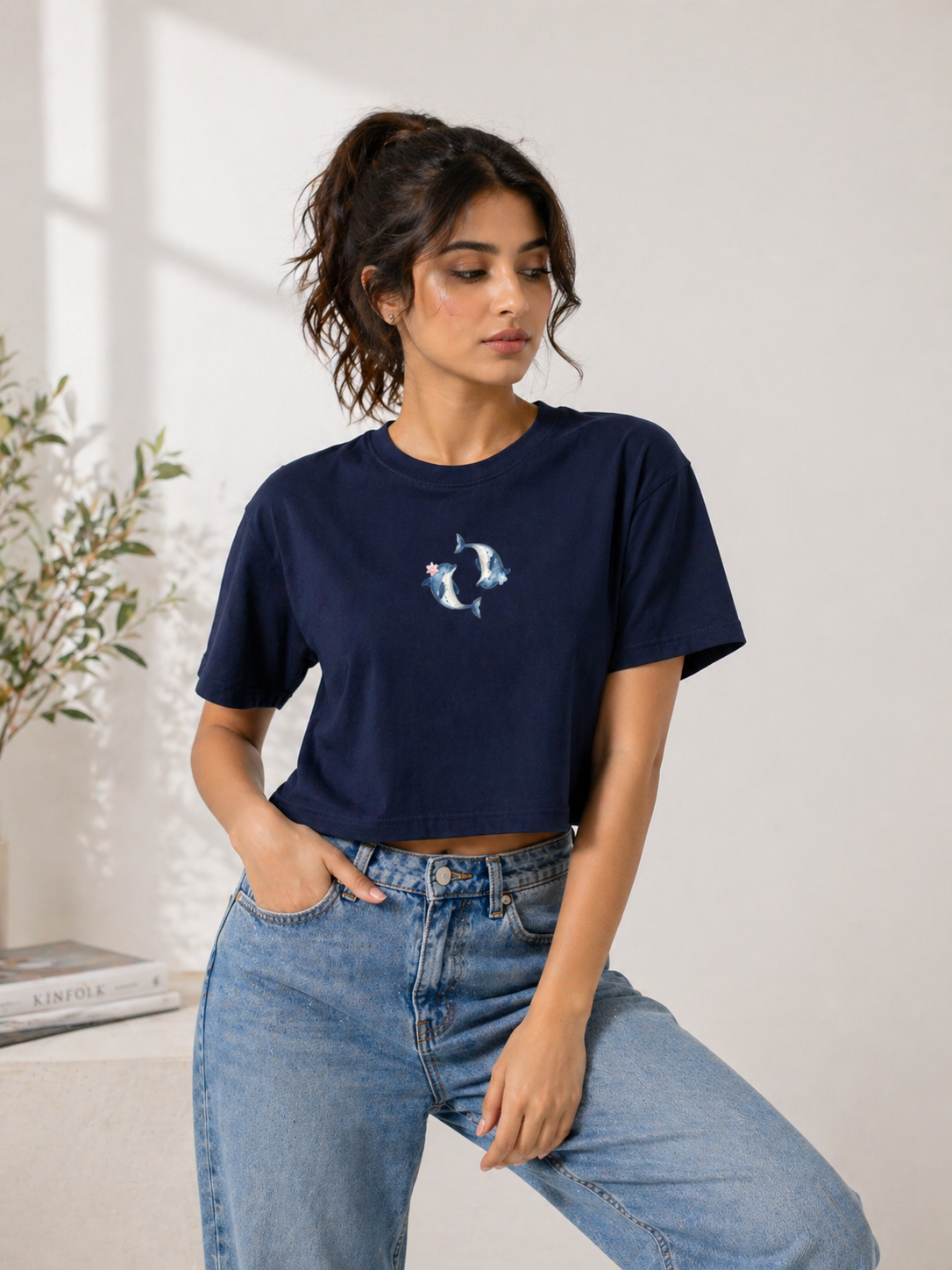Women’s Graphic Crop Top T-Shirt