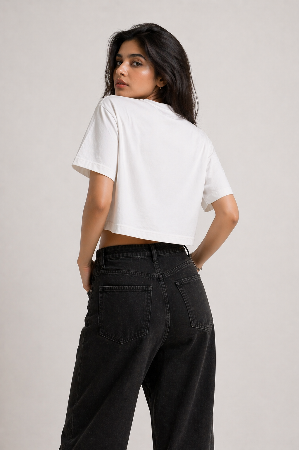 Women’s Graphic Crop Top T-Shirt