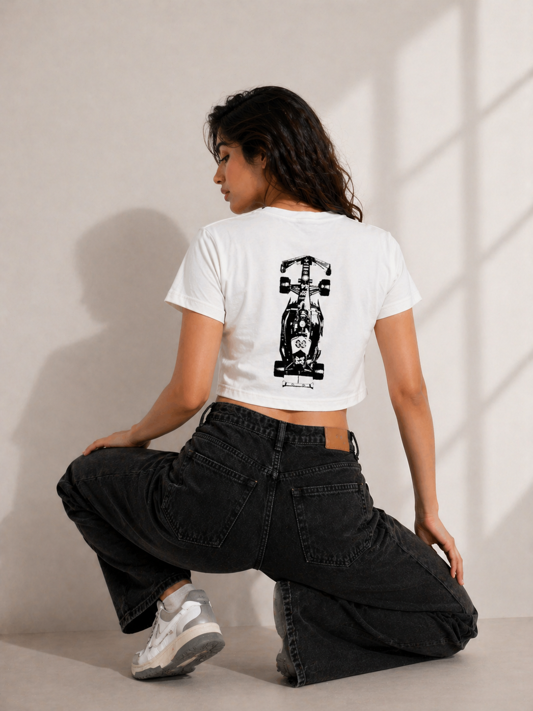 Women’s Graphic Crop Top T-Shirt